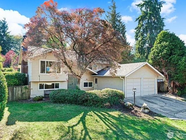 House for sale in Bellevue, Washington
