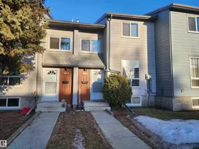 Condo for sale in Wedgewood, Alberta