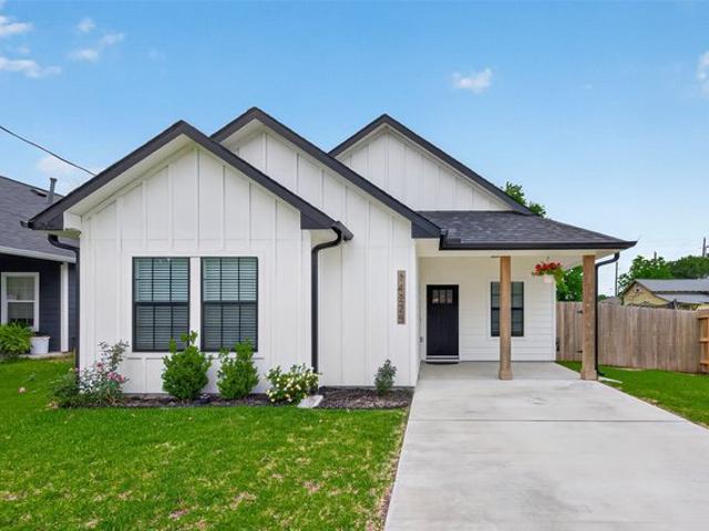 House for sale in Needville, Fort Bend County