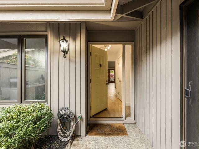 Condo for sale in Bellevue, Washington