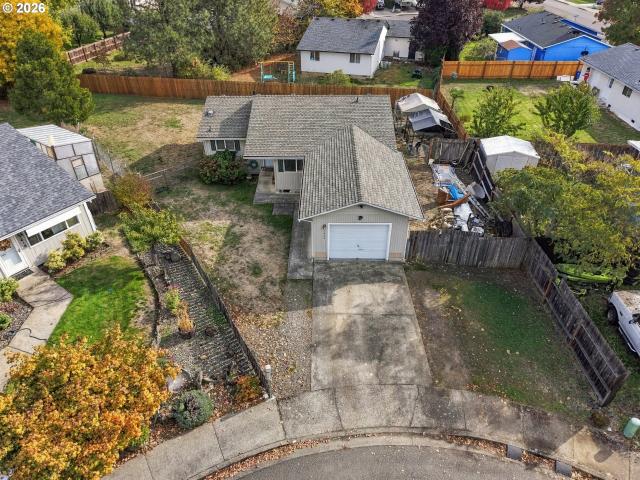 House for sale in Sutherlin, Douglas County