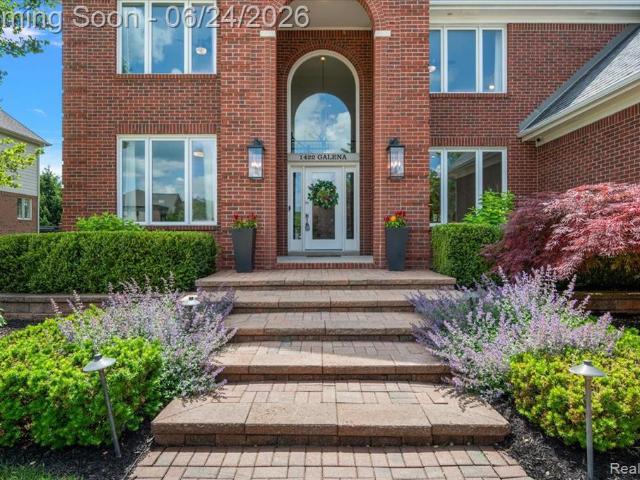 House for sale in Rochester Hills, Michigan