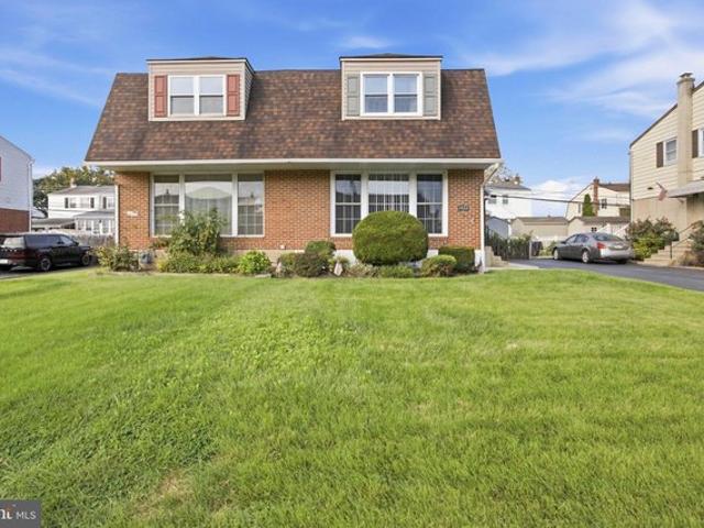Townhouse for sale in Swarthmore, Delaware County