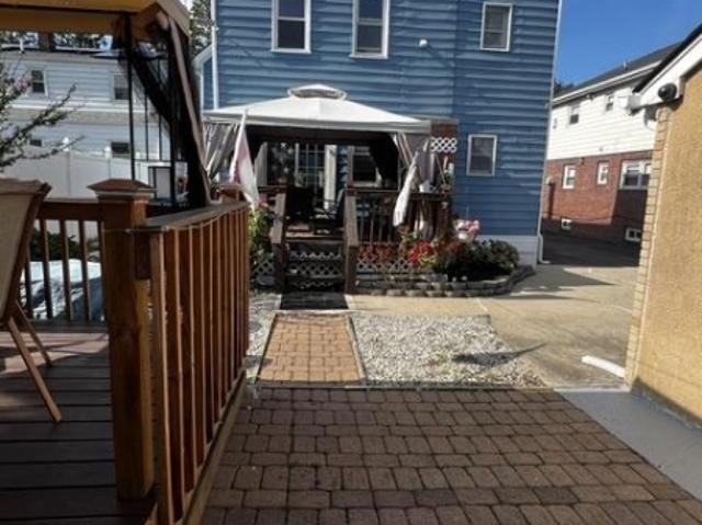 House for sale in Elizabeth, Union County