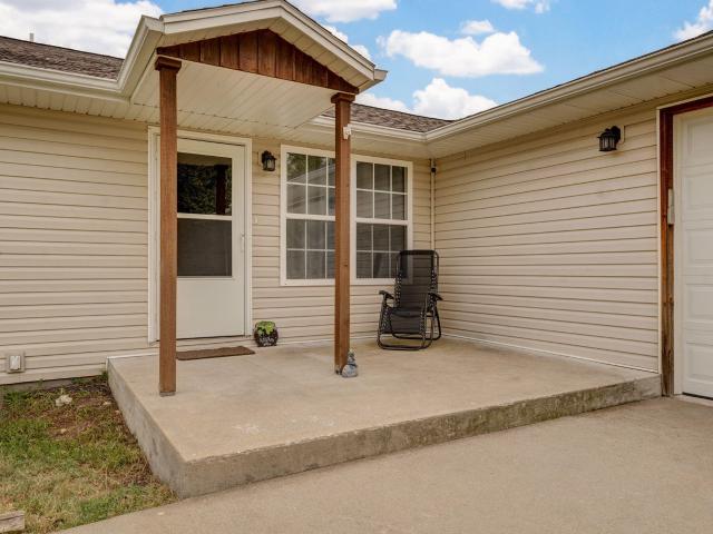 House for sale in Buffalo, Missouri