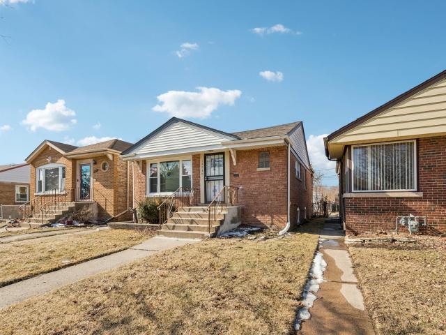 House for sale in Riverdale, Illinois