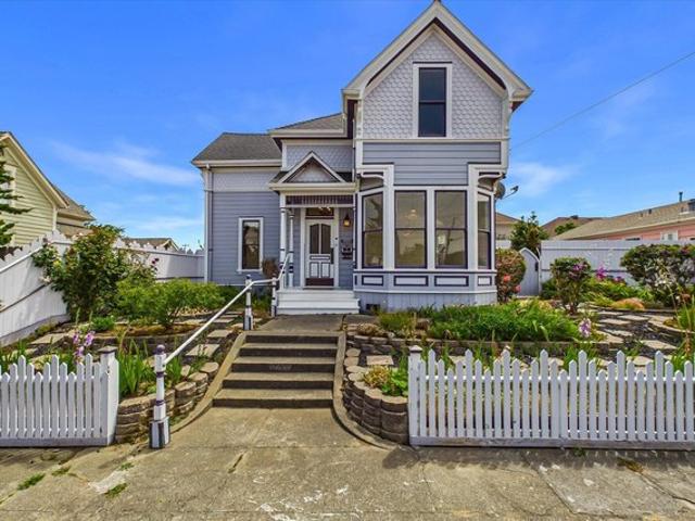 House for sale in Humboldt, California