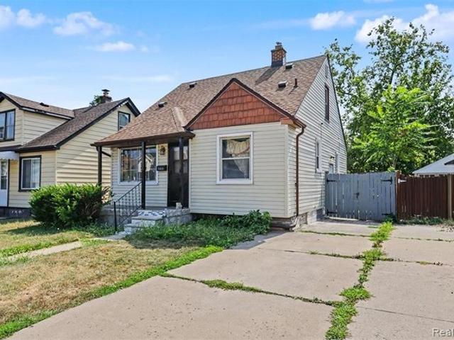 House for sale in Lincoln Park, Michigan