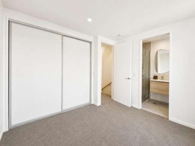 Apartment for rent in Canterbury