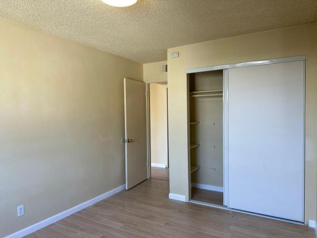 Apartment for rent in Alhambra, California