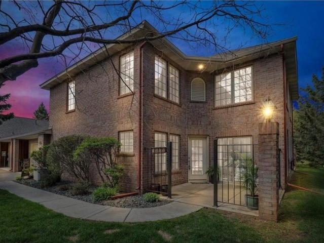 Townhouse for sale in Hudson