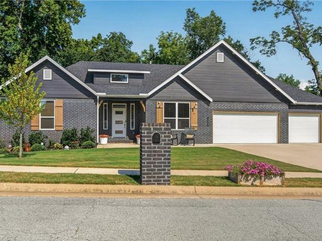 House for sale in Ark
