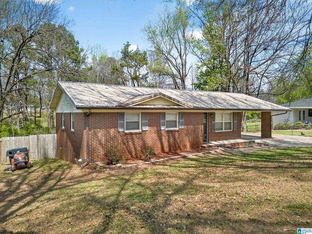 House for sale in Weaver, Alabama