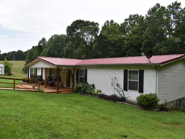 House for sale in White Bluff