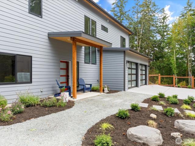 House for sale in Oak Harbor, Washington