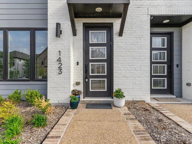 Townhouse for sale in Arlington, Texas