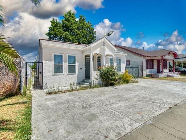House for sale in Canoga Park, California