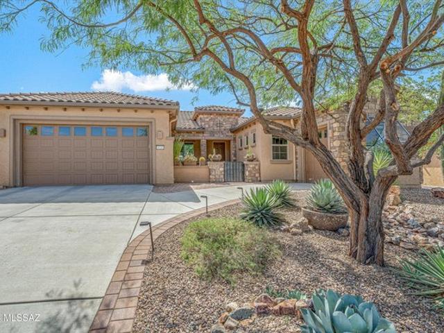 House for sale in Marana, Arizona