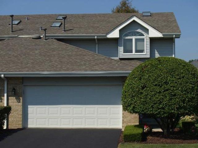 Townhouse for sale in Orland Park, Illinois