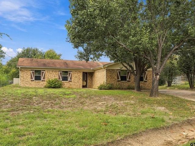 House for sale in Tyler, Smith County
