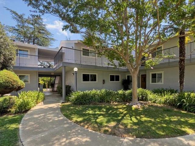Condo for sale in Los Gatos, California