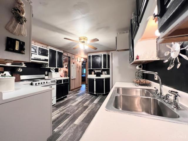 House for sale in Pinhook, Blooming Grove