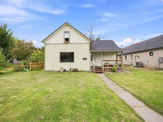 House for sale in Prosser, Benton County