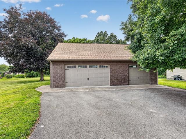 House for sale in New Castle, Pennsylvania
