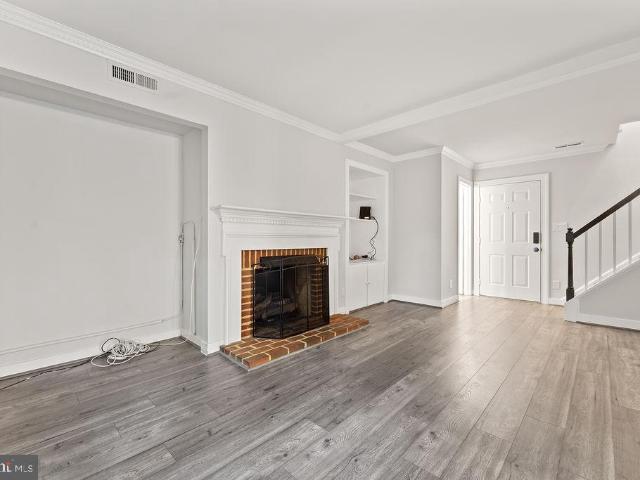 Condo for sale in Virginia