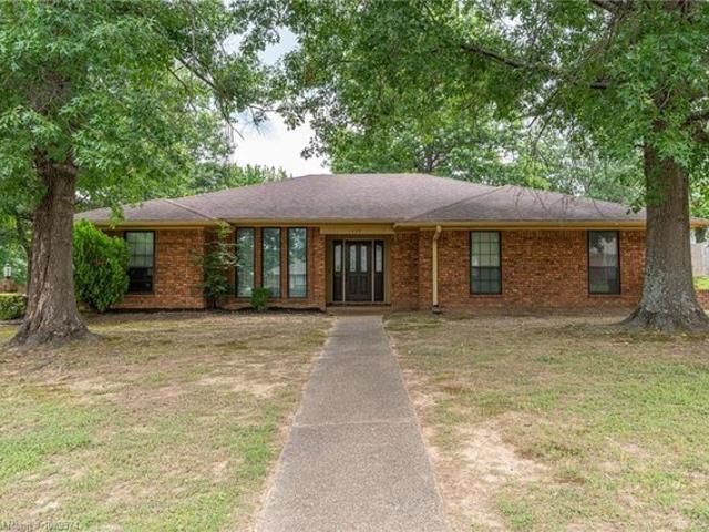 House for sale in Ark