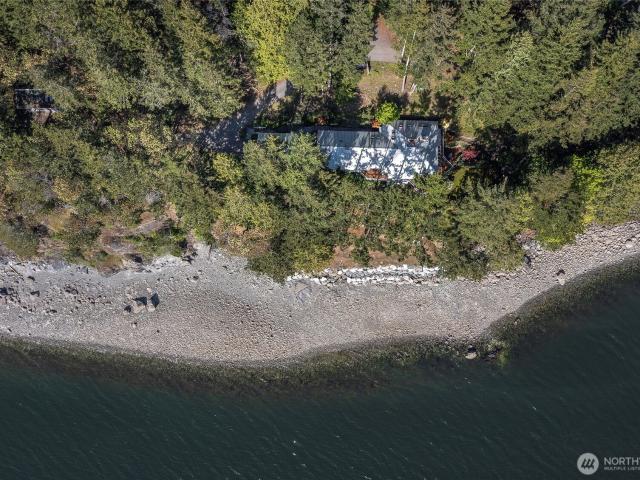 House for sale in Eastsound, Washington