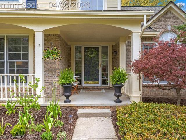 House for sale in Wixom, Michigan