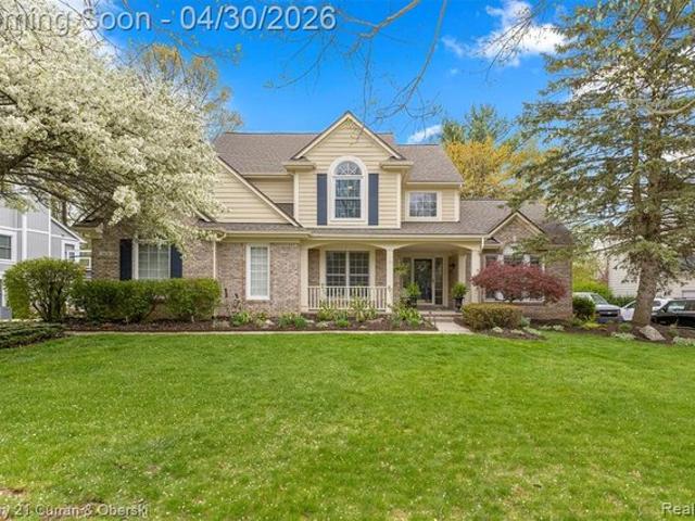House for sale in Wixom, Michigan