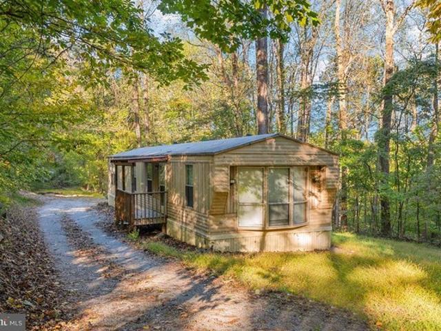 House for sale in Knoxville, Maryland