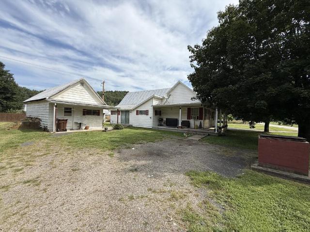 House for sale in Piketon, Ohio