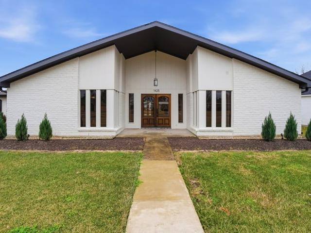 House for sale in Lake Charles, Louisiana