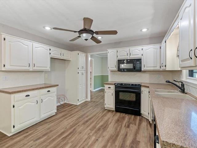 House for sale in Northgate Meadows, Olathe