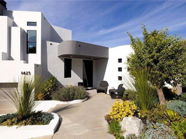 House for sale in Laguna Beach, California