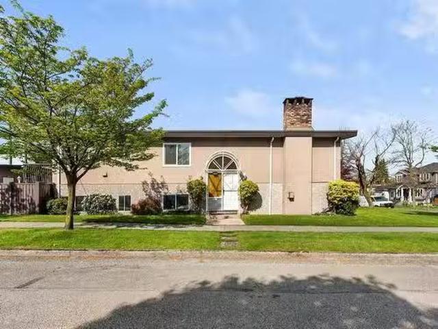 House for sale in Vancouver, British Columbia