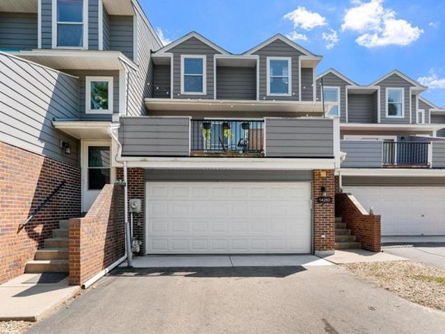 Townhouse for sale in Pilot Knob Estates, Apple Valley
