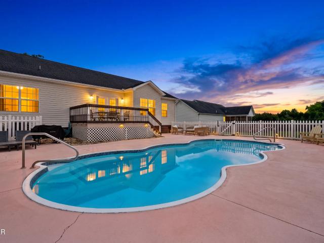 House for sale in Boyds Creek, East Tennessee