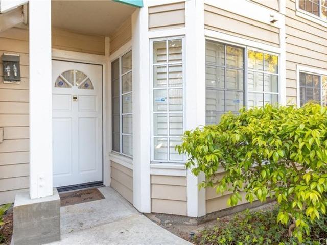 Condo for sale in Canoga Park, California