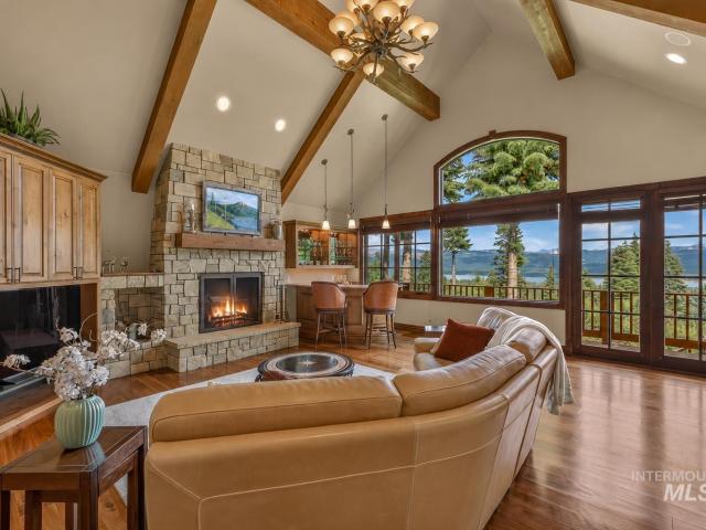 House for sale in Mccall, Idaho