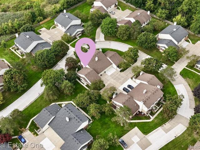 Condo for sale in Walled Lake, Michigan