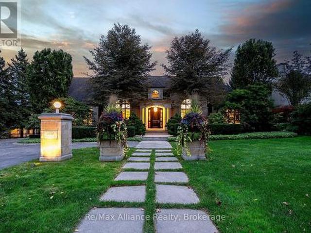 House for sale in Ennisclare Park, Oakville