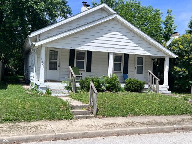 House for sale in Near Eastside, Camby