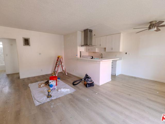 Property for rent in Canoga Park, California