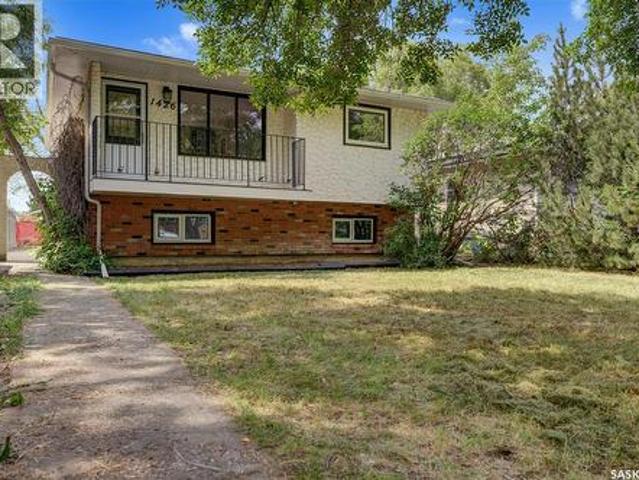 House for sale in Mount Royal, Regina