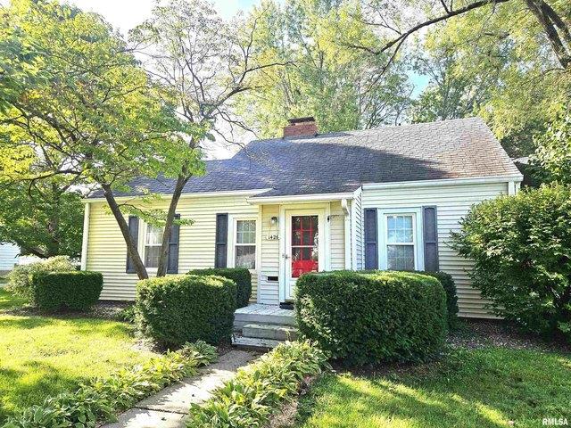 House for sale in Galesburg, Knox County