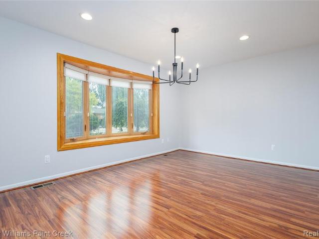 House for sale in Oak Park, Michigan